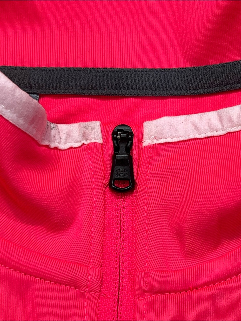 Under Armour Golf Women’s ¼ Zip Pullover – UPF 50+ – Size XL - Picture 5 of 9
